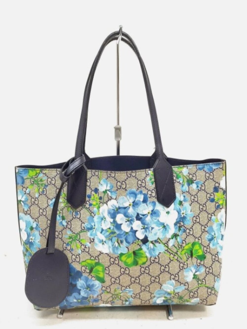 [Final Price] GUCCI GG Supreme Monogram Blooms Small Reversible Tote